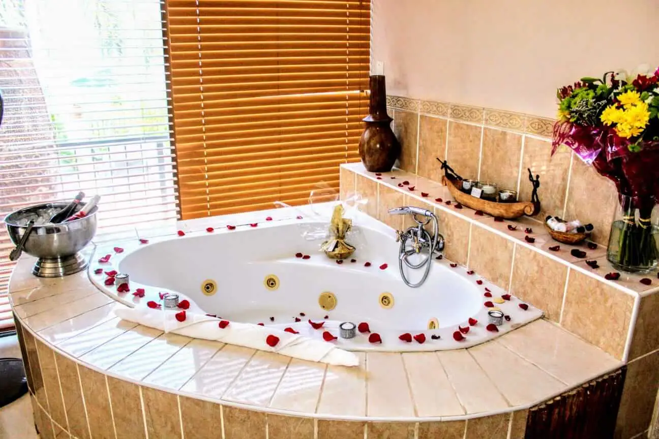 Honeymoon suites